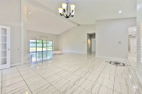 1704 Cape Bend Avenue Tampa FL 33613