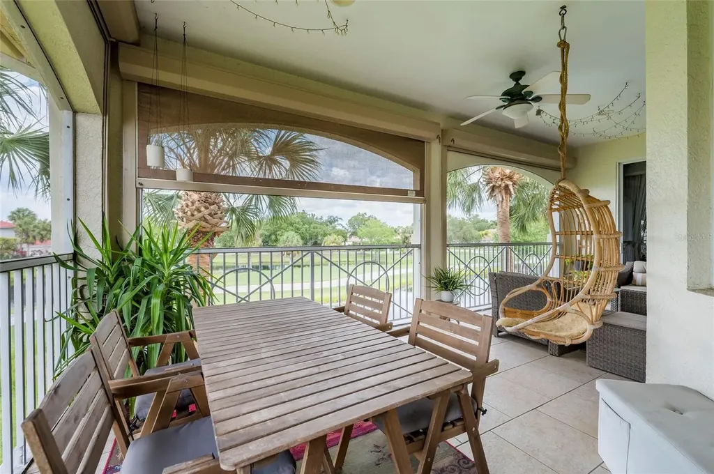 9453 NE Discovery Terrace Bradenton FL 34212