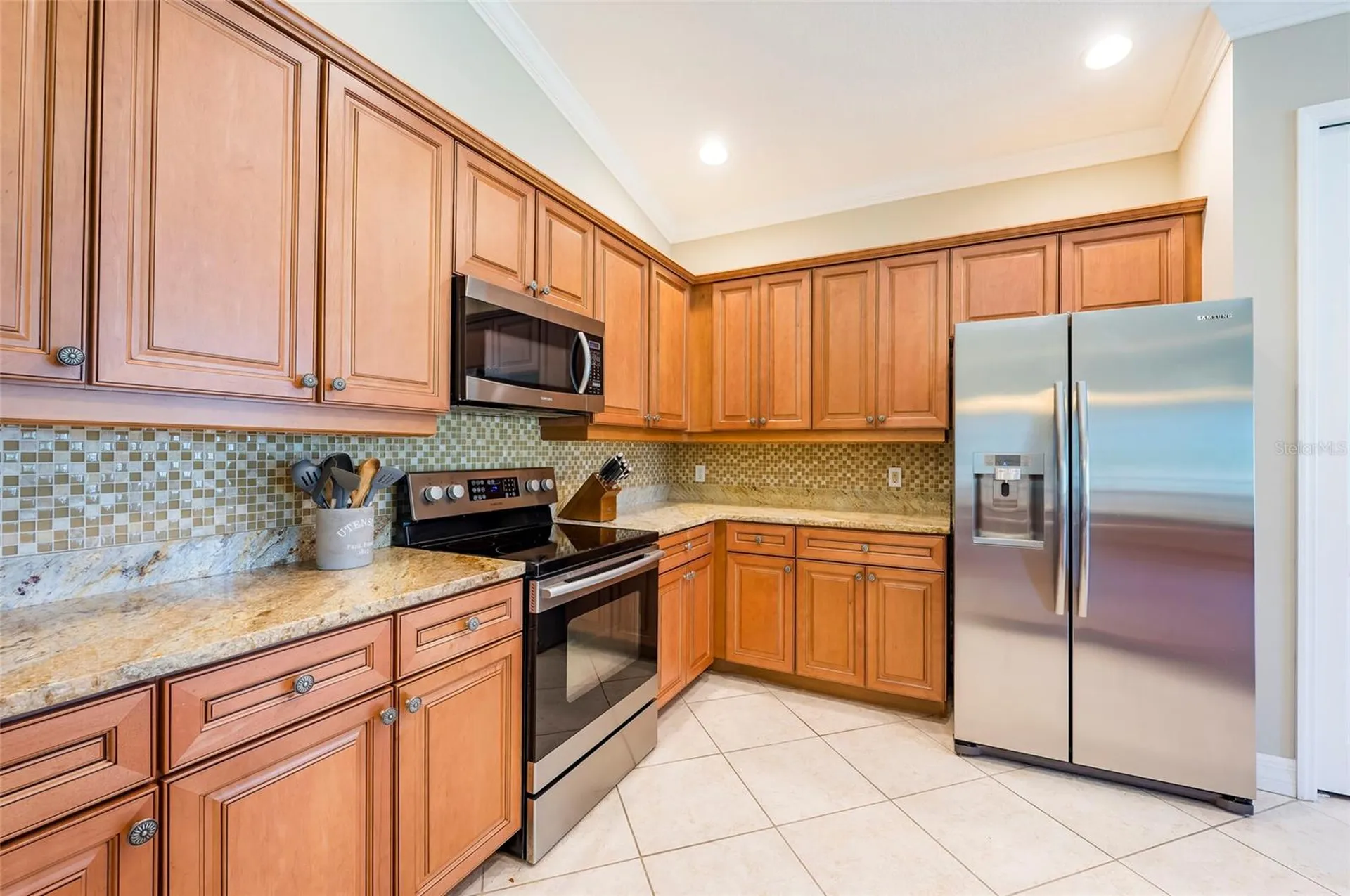 9453 NE Discovery Terrace Bradenton FL 34212