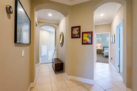 9453 NE Discovery Terrace Bradenton FL 34212