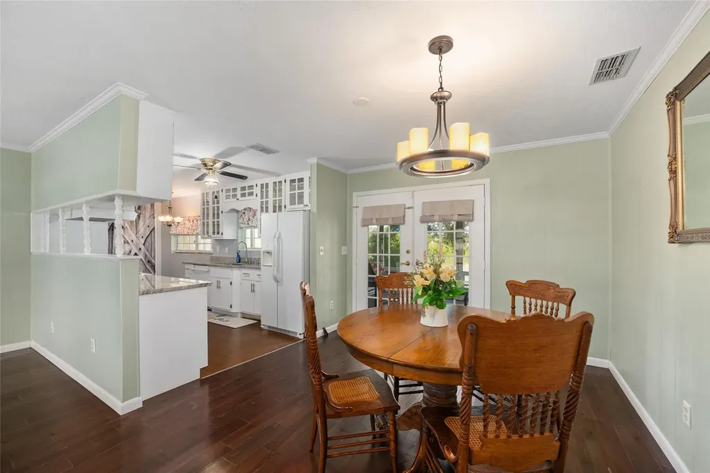 16684 SE 54th Street Ocklawaha FL 32179
