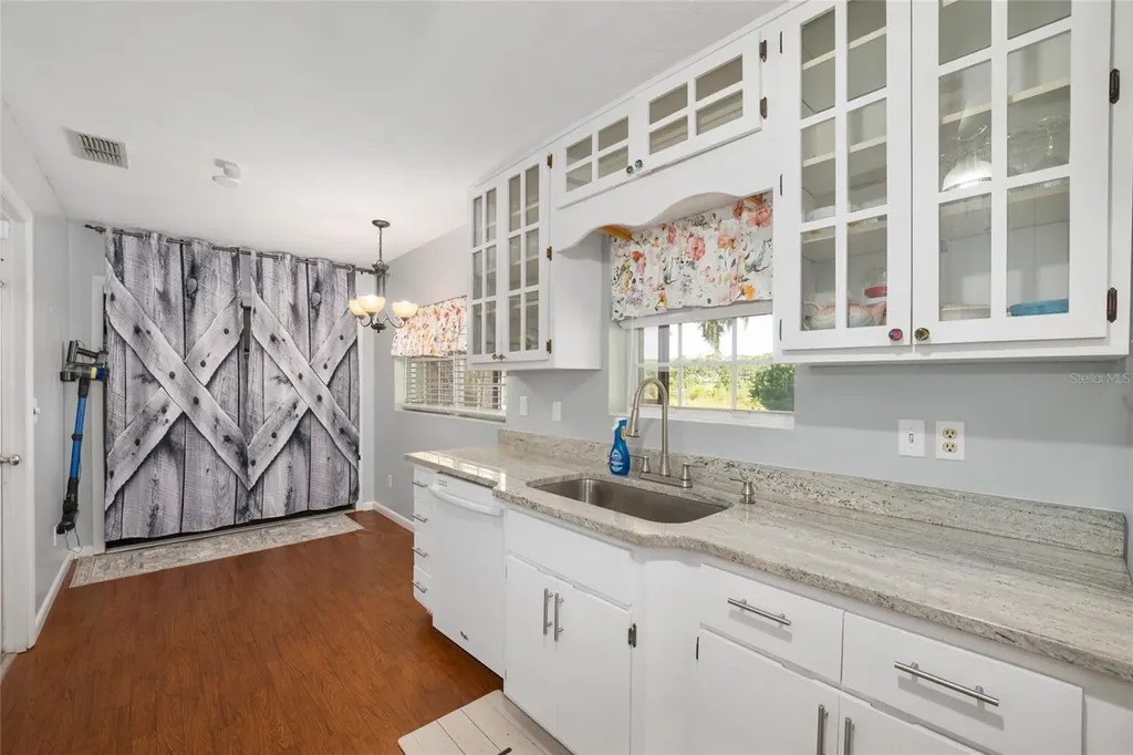 16684 SE 54th Street Ocklawaha FL 32179