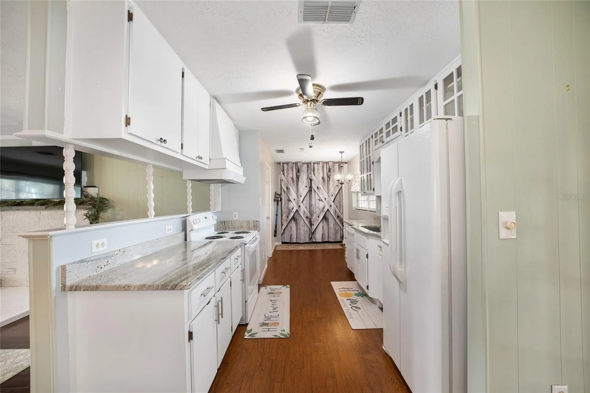 16684 SE 54th Street Ocklawaha FL 32179