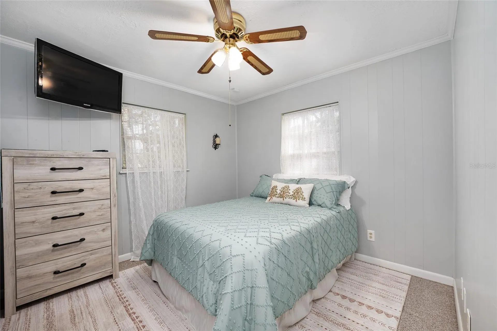 16684 SE 54th Street Ocklawaha FL 32179