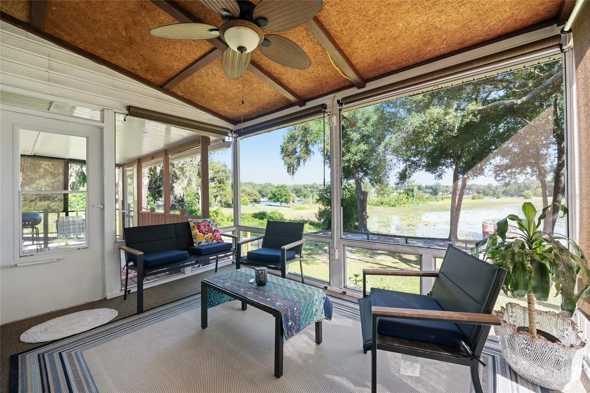16684 SE 54th Street Ocklawaha FL 32179