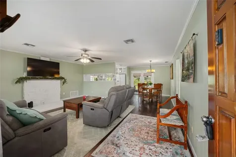 16684 SE 54th Street Ocklawaha FL 32179