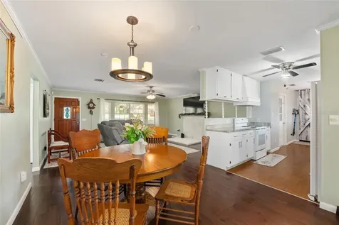 16684 SE 54th Street Ocklawaha FL 32179