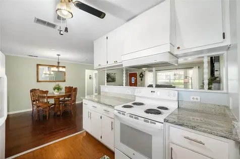 16684 SE 54th Street Ocklawaha FL 32179