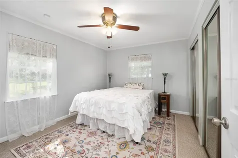 16684 SE 54th Street Ocklawaha FL 32179