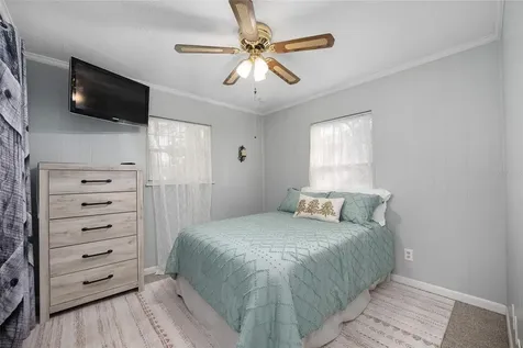 16684 SE 54th Street Ocklawaha FL 32179