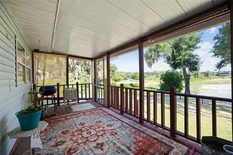 16684 SE 54th Street Ocklawaha FL 32179