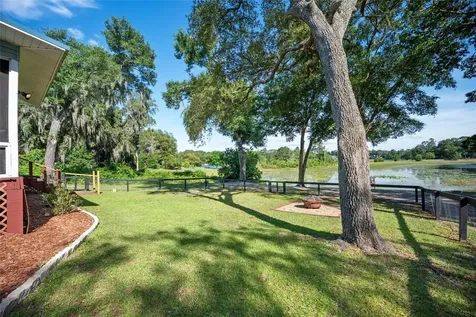 16684 SE 54th Street Ocklawaha FL 32179