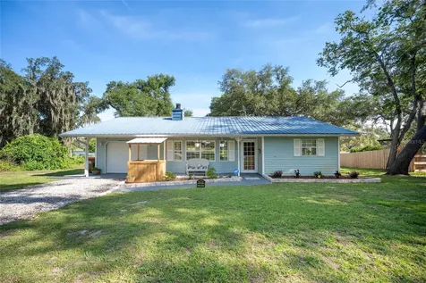 16684 SE 54th Street Ocklawaha FL 32179