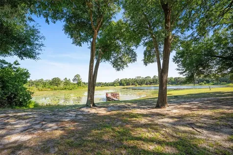 16684 SE 54th Street Ocklawaha FL 32179