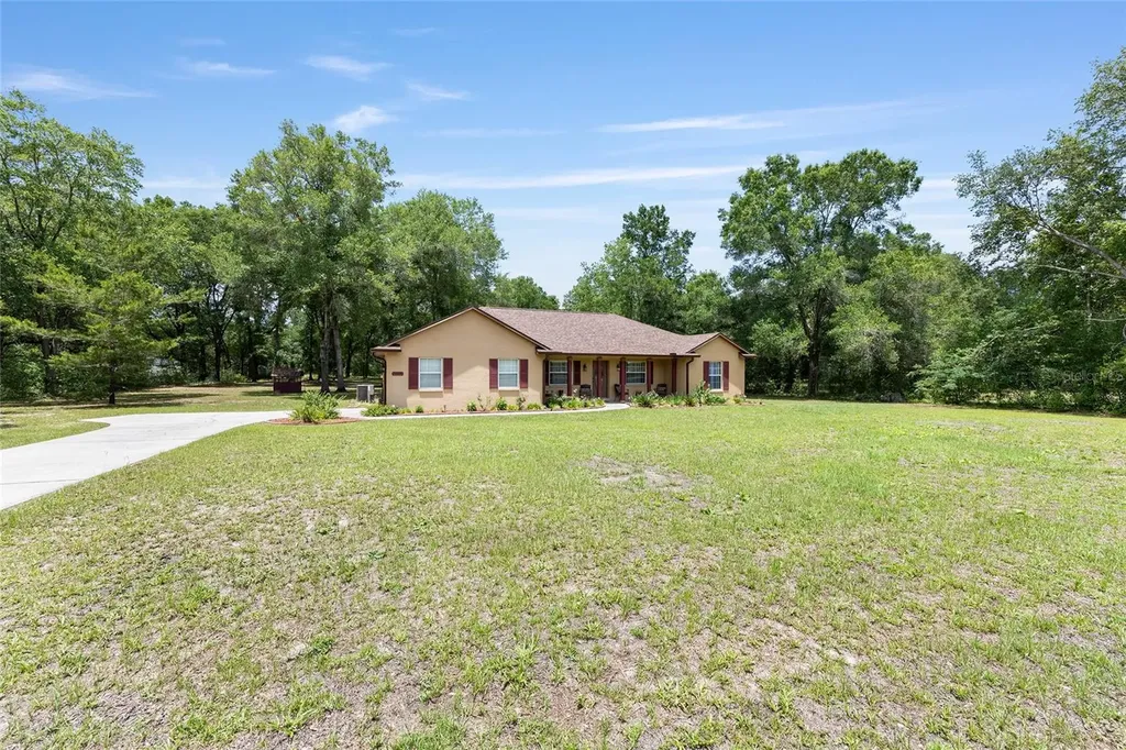 13855 SW Highway 484 Dunnellon FL 34432