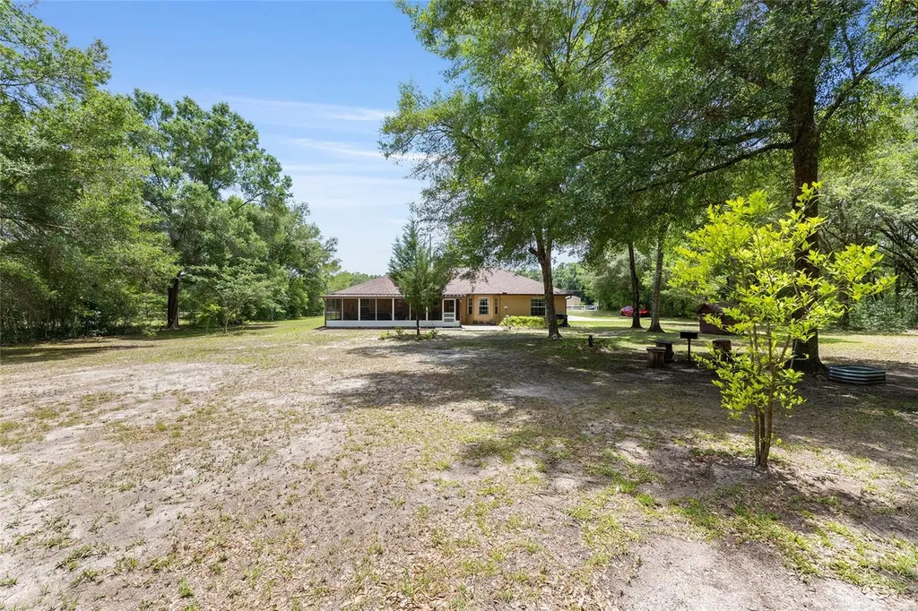 13855 SW Highway 484 Dunnellon FL 34432