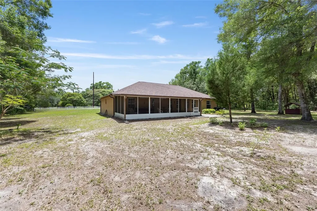 13855 SW Highway 484 Dunnellon FL 34432