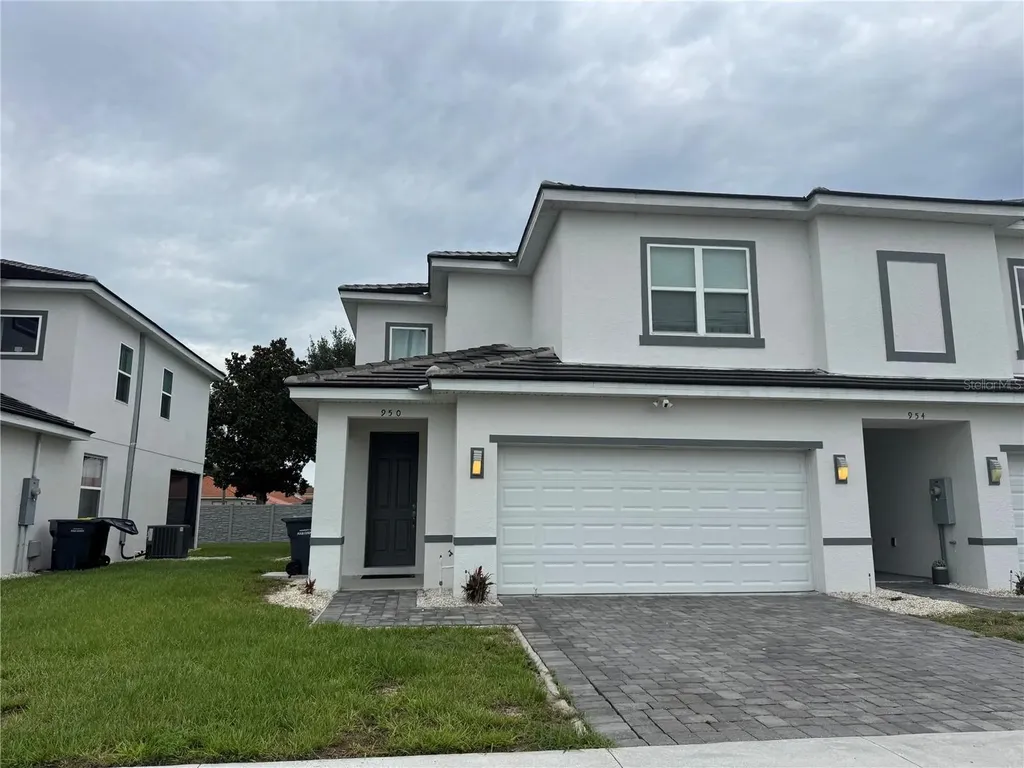 950 Centaury Drive Kissimmee FL 34759