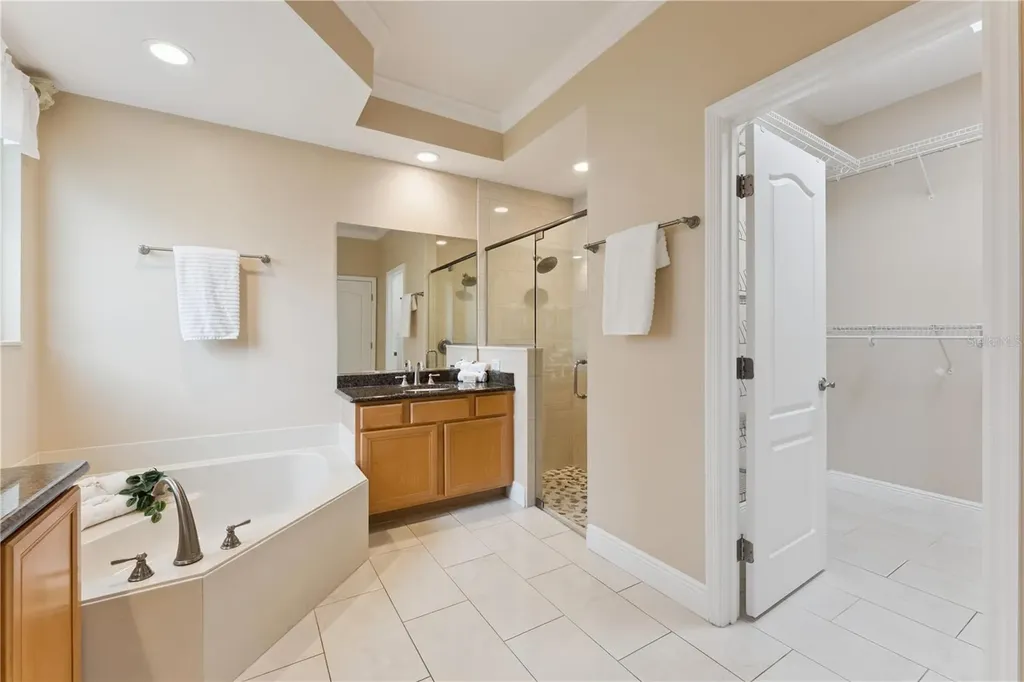 657 Mount Stirling Avenue Apopka FL 32712
