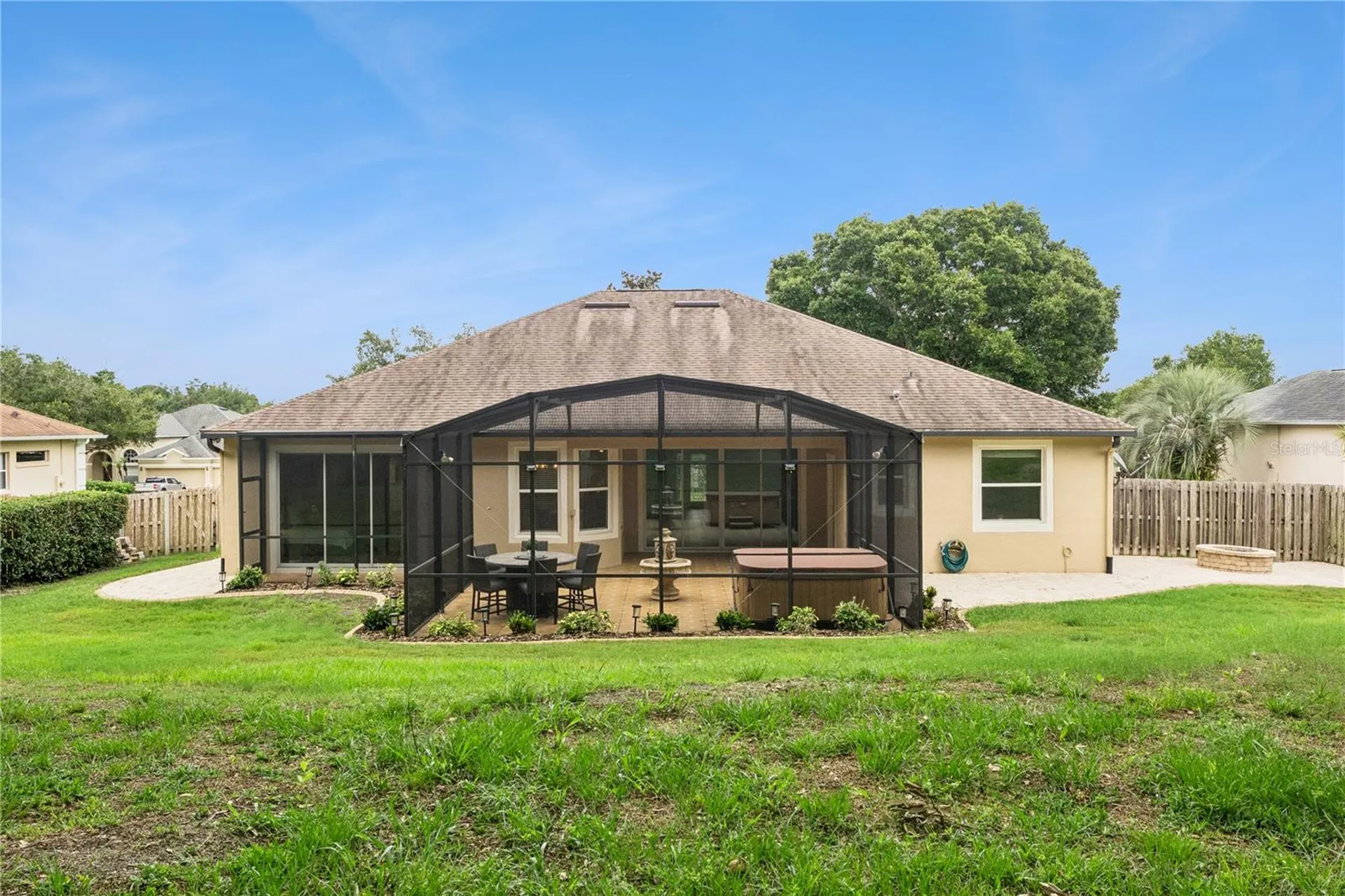 657 Mount Stirling Avenue Apopka FL 32712