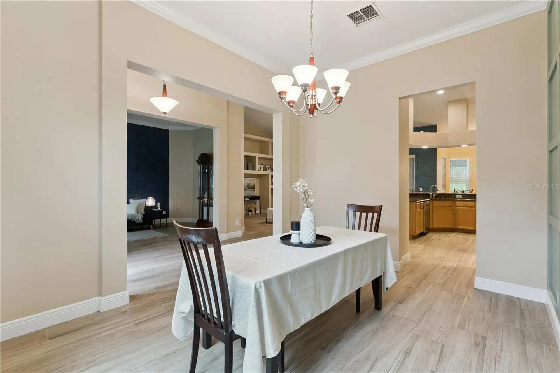 657 Mount Stirling Avenue Apopka FL 32712