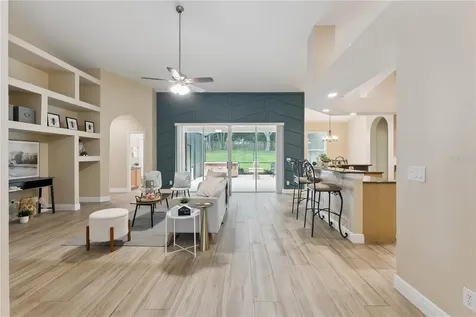 657 Mount Stirling Avenue Apopka FL 32712