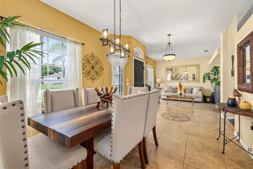 121 Nadell Avenue NW Palm Bay FL 32907