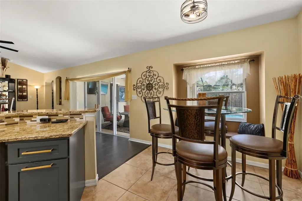 121 Nadell Avenue NW Palm Bay FL 32907