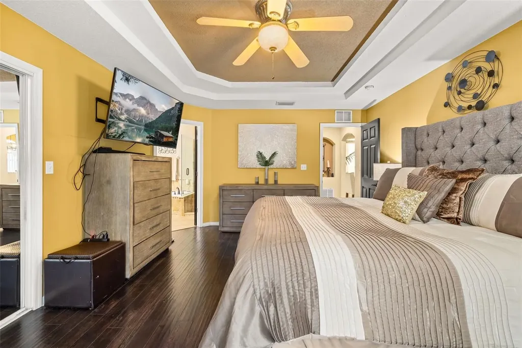121 Nadell Avenue NW Palm Bay FL 32907