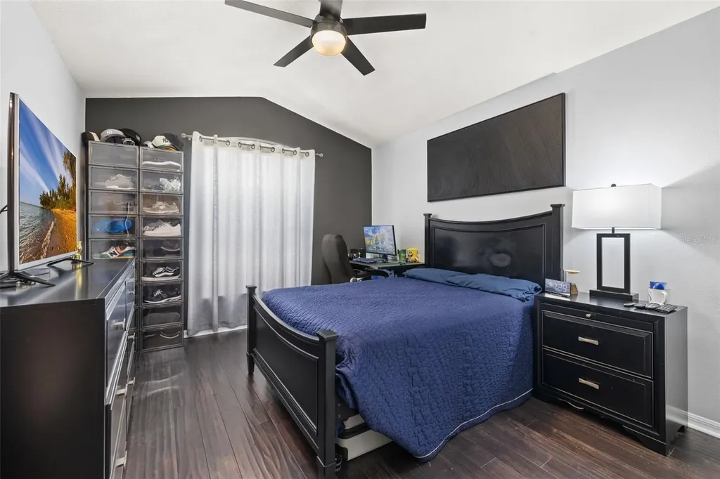 121 Nadell Avenue NW Palm Bay FL 32907