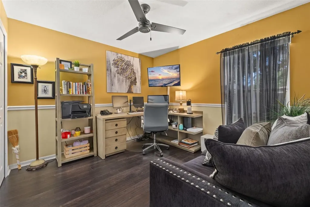 121 Nadell Avenue NW Palm Bay FL 32907