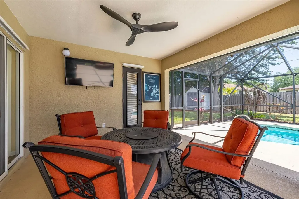 121 Nadell Avenue NW Palm Bay FL 32907