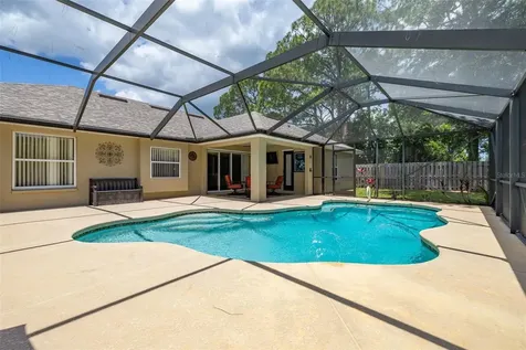 121 Nadell Avenue NW Palm Bay FL 32907