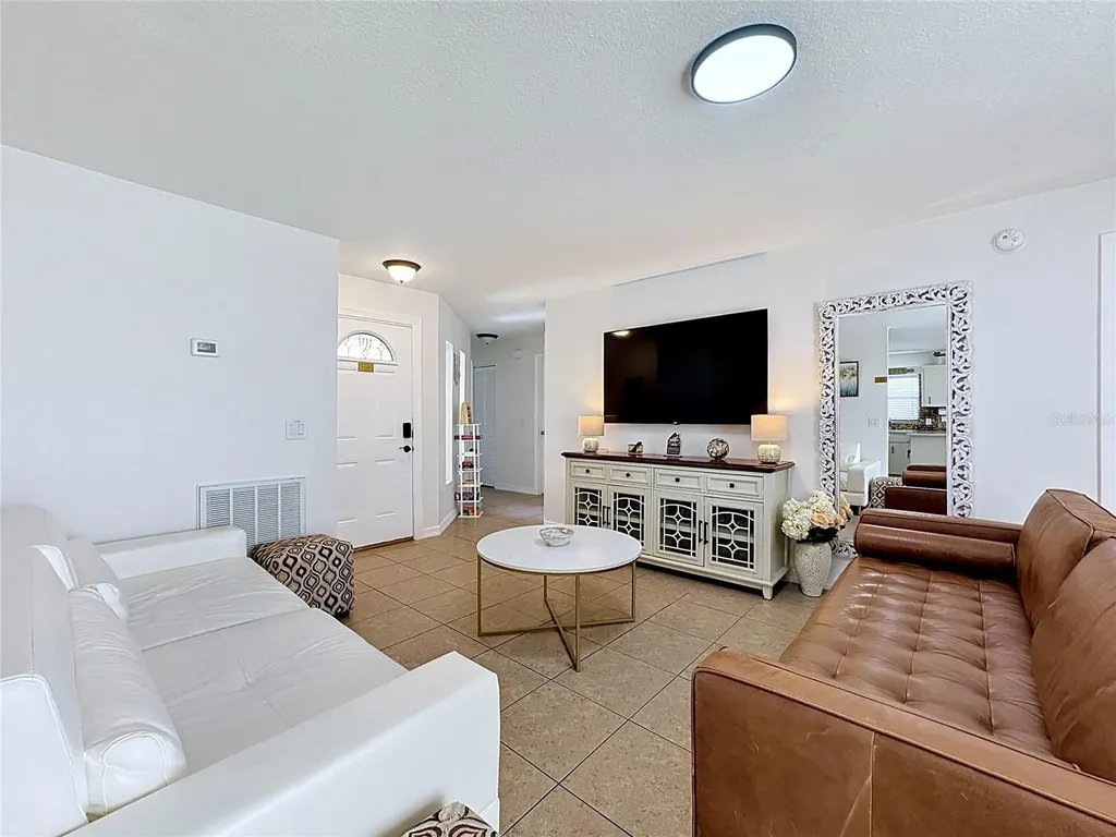 1716 Terry Circle NE Winter Haven FL 33881