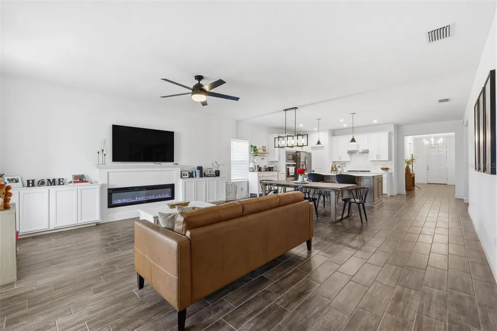 5408 Tagalong Place Apollo Beach FL 33572