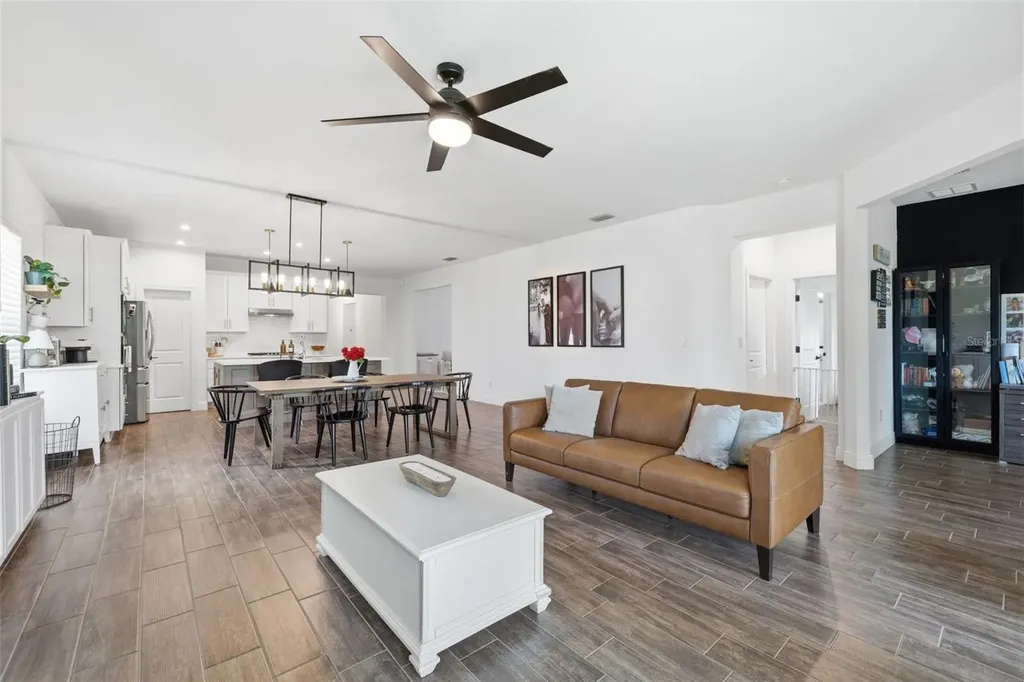 5408 Tagalong Place Apollo Beach FL 33572