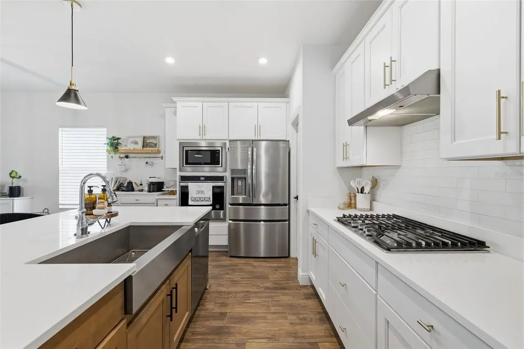 5408 Tagalong Place Apollo Beach FL 33572