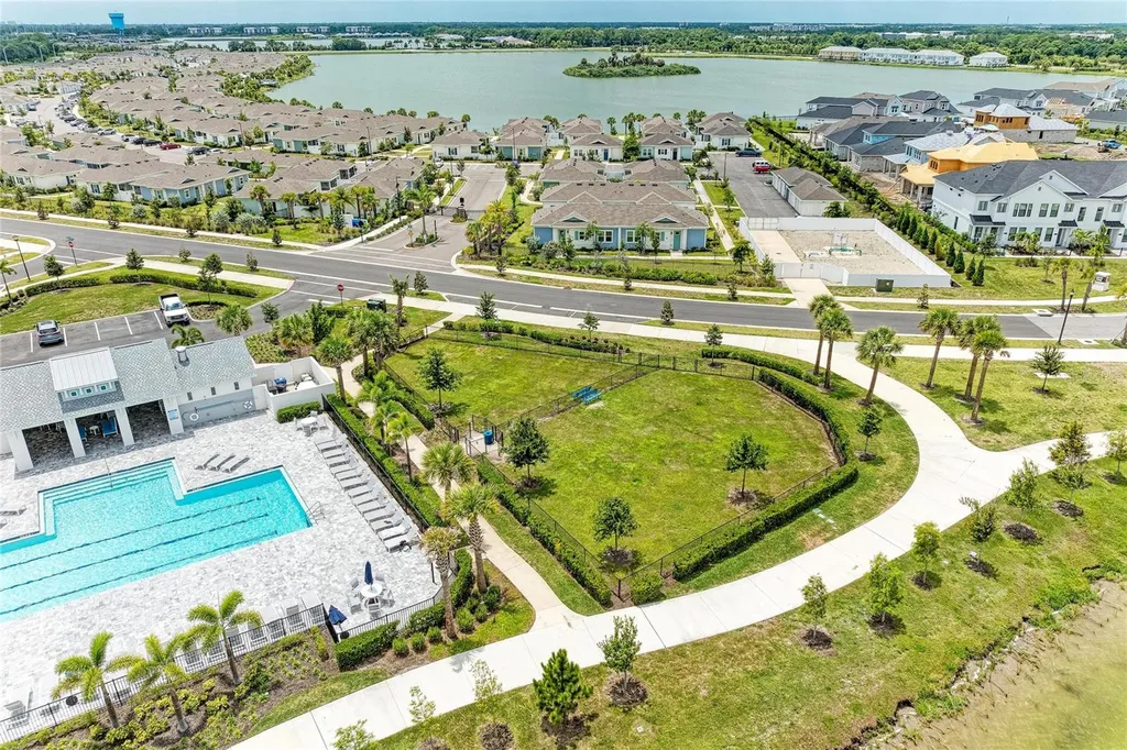 1989 Splashrail Lane Sarasota FL 34240