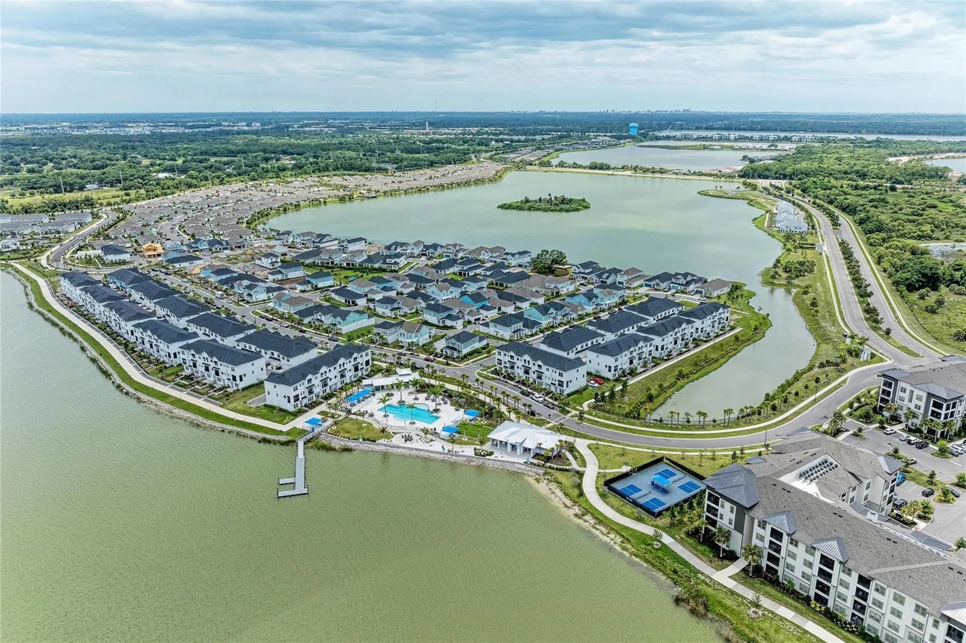 1989 Splashrail Lane Sarasota FL 34240