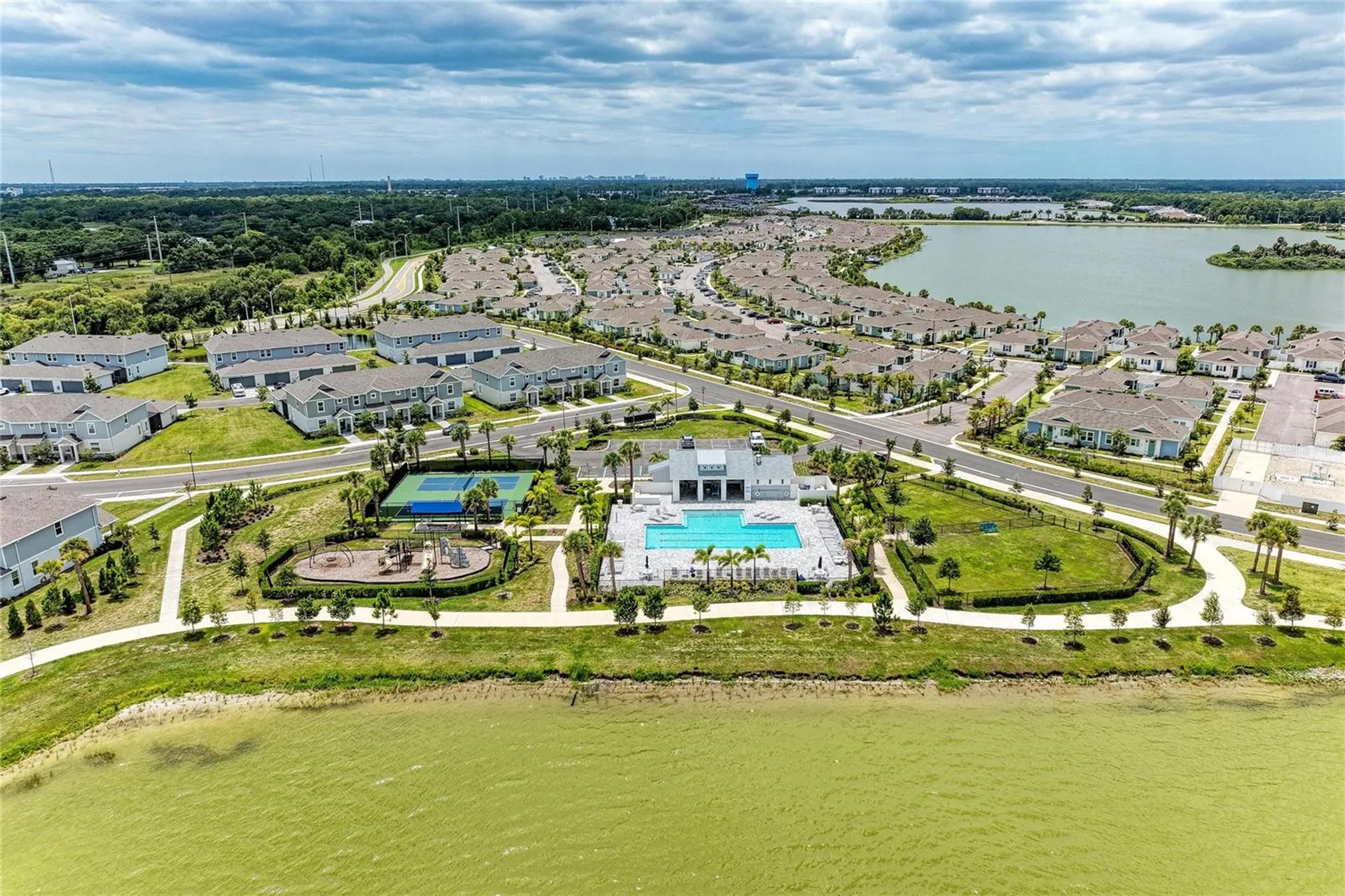 1989 Splashrail Lane Sarasota FL 34240