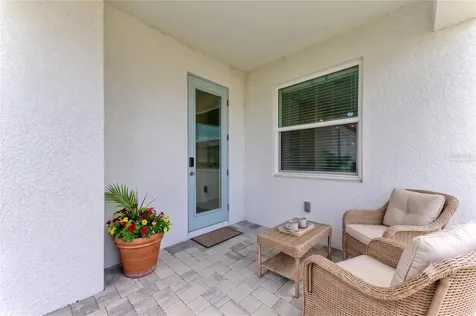 1989 Splashrail Lane Sarasota FL 34240