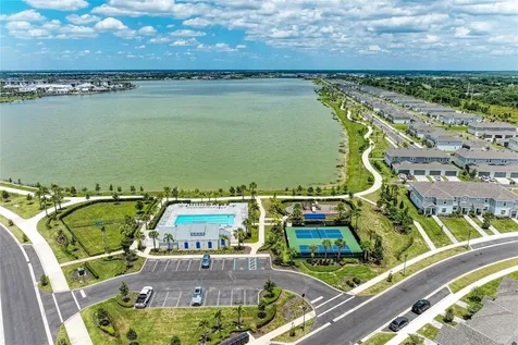 1989 Splashrail Lane Sarasota FL 34240