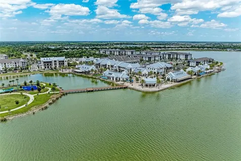 1989 Splashrail Lane Sarasota FL 34240