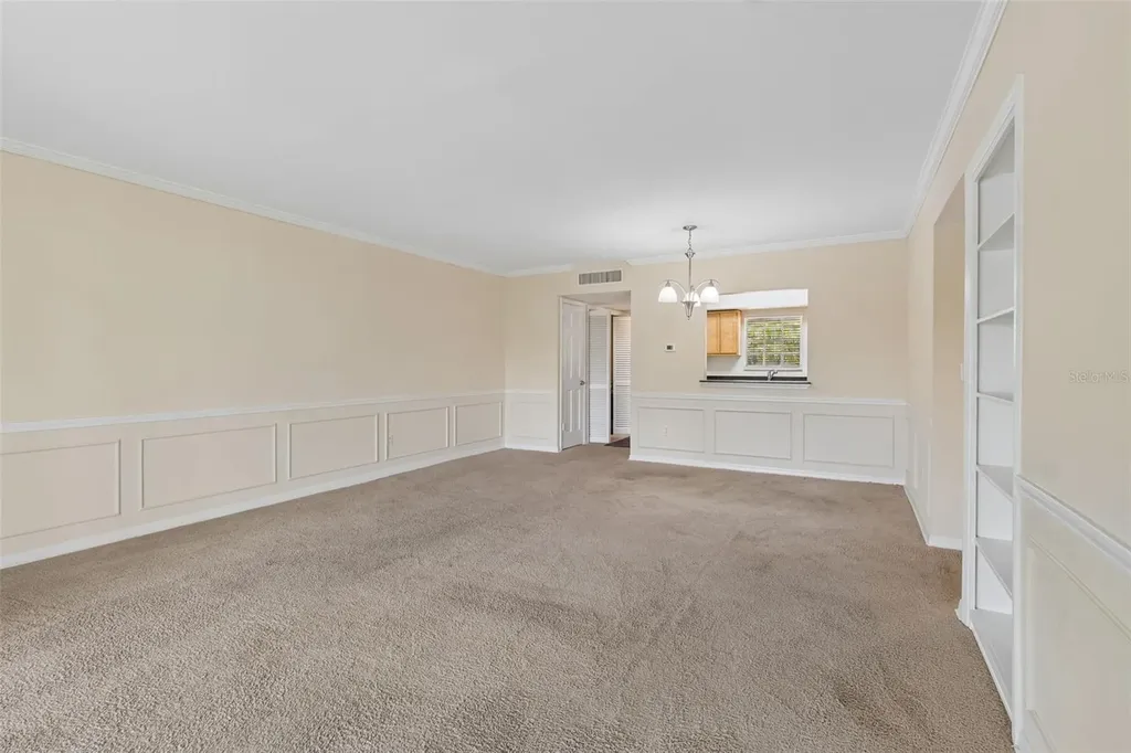 10344 Carrollwood Lane Tampa FL 33618