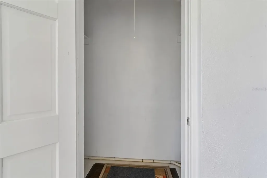 10344 Carrollwood Lane Tampa FL 33618