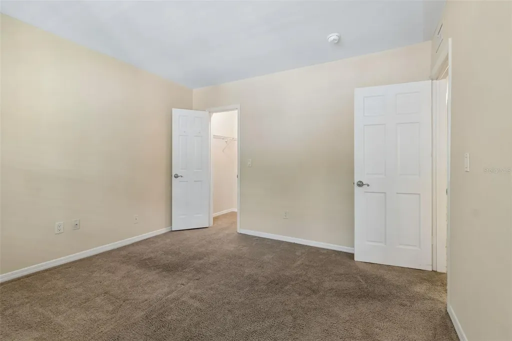 10344 Carrollwood Lane Tampa FL 33618