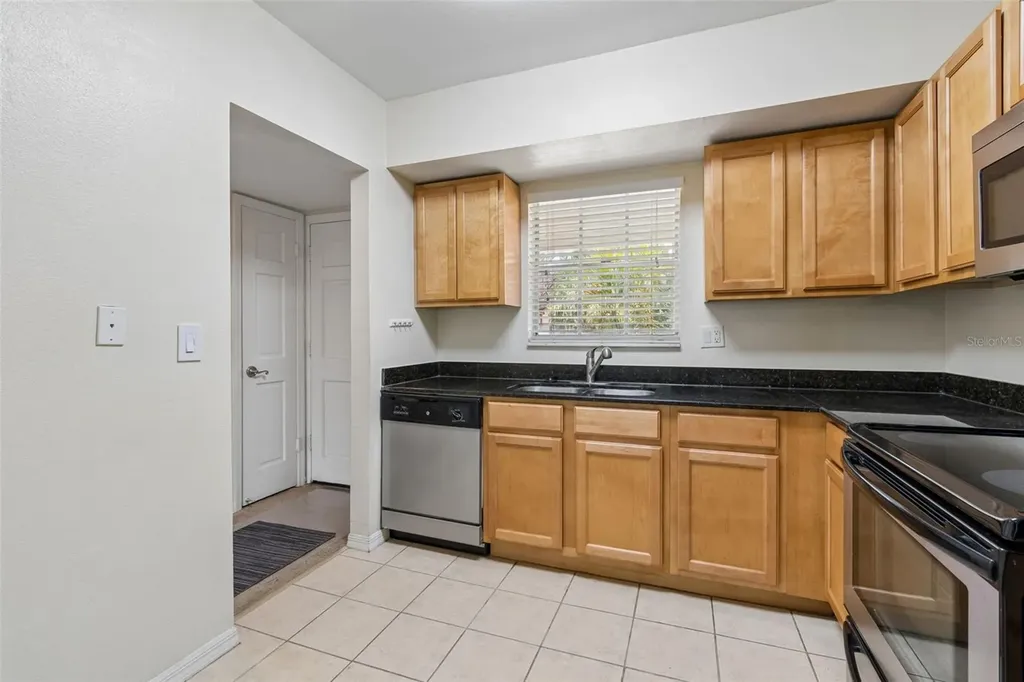 10344 Carrollwood Lane Tampa FL 33618