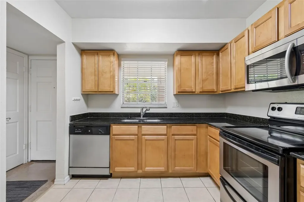 10344 Carrollwood Lane Tampa FL 33618