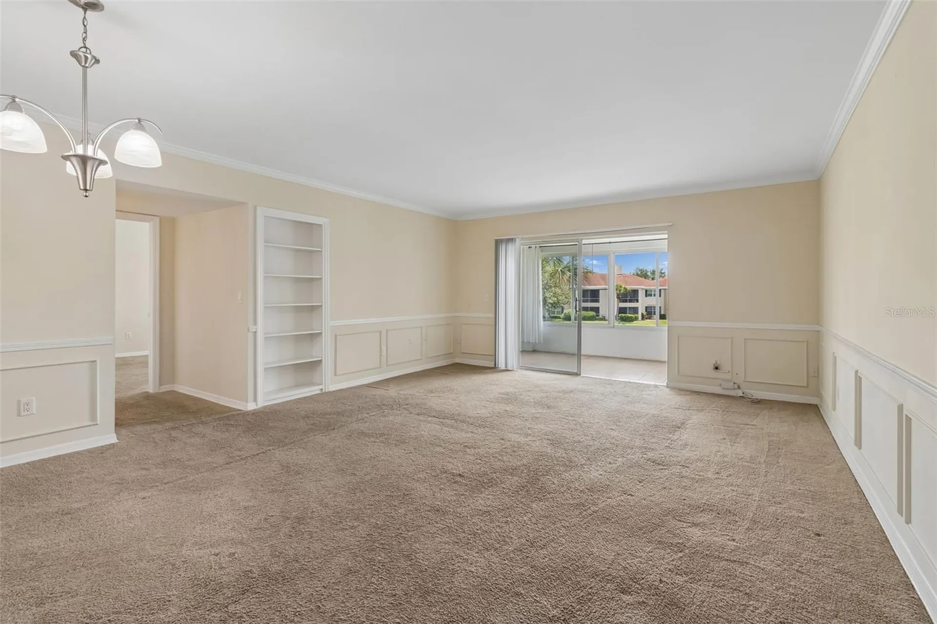 10344 Carrollwood Lane Tampa FL 33618