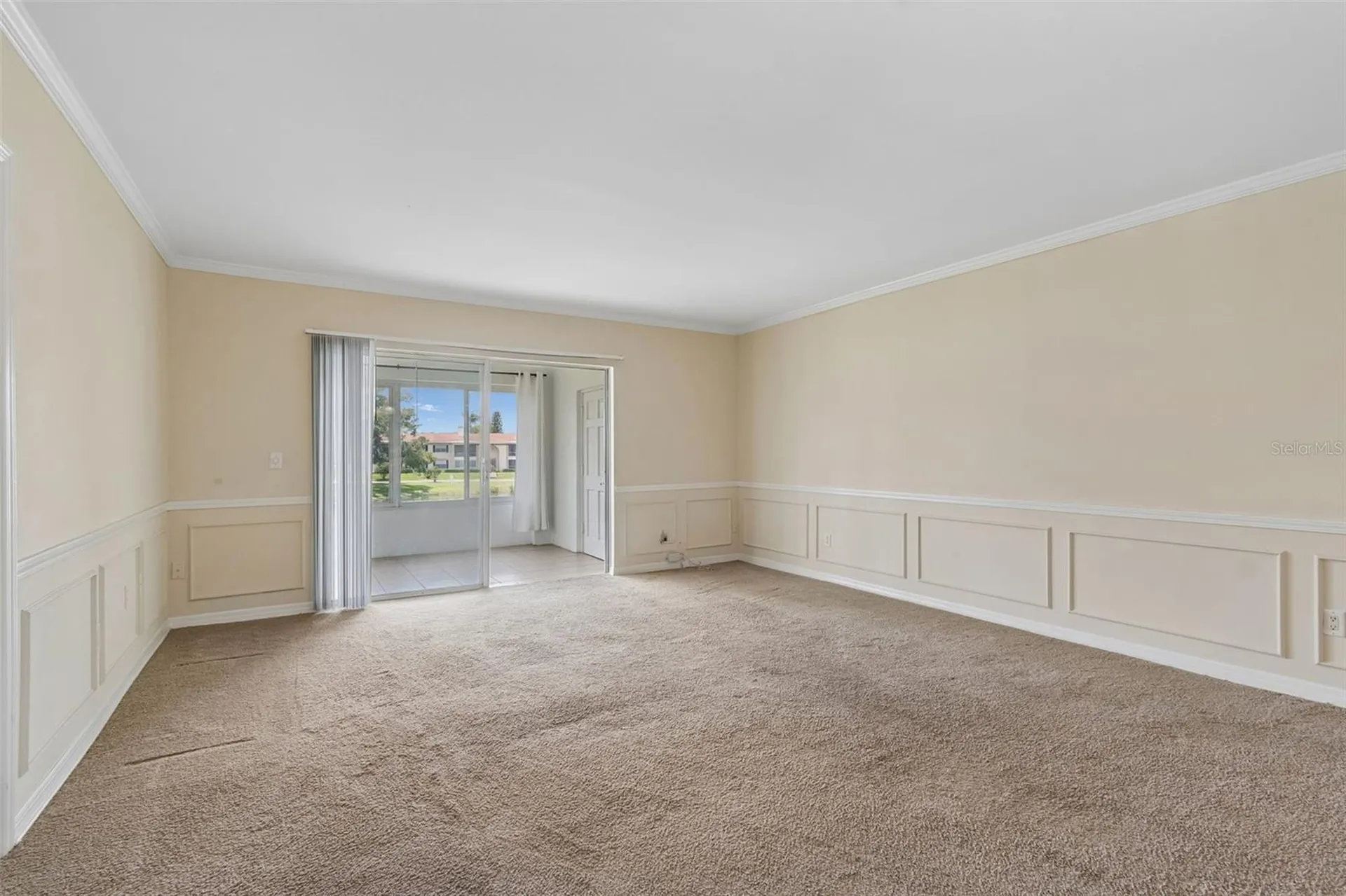 10344 Carrollwood Lane Tampa FL 33618